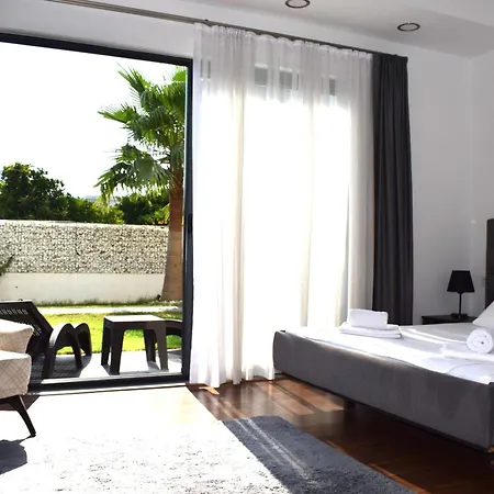 Hotell Mira Palace & 3*