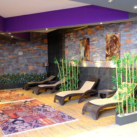 Mira Palace&spa 3* Side