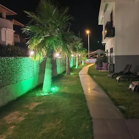 Mira Palace & فندق