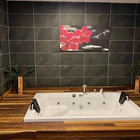 Mira Palace & 시데