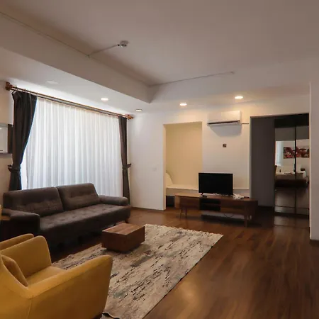 Mira Palace&spa Side