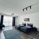 ホテル Mira Palace & シダ