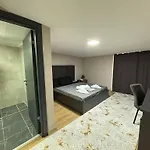 Mira Palace & ホテル 3*