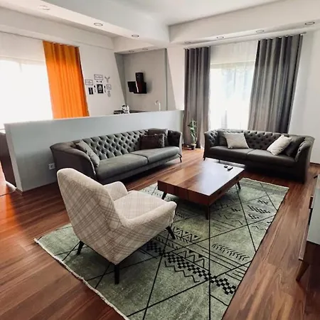 Отель Mira Palace &