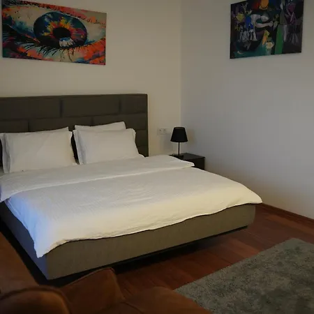 Mira Palace & 锡德