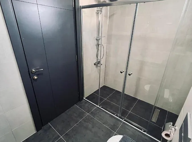 Mira Palace & Ξενοδοχείο