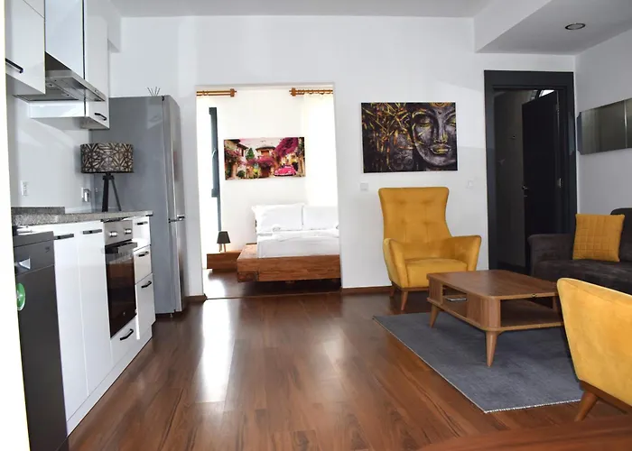 Ξενοδοχείο Mira Palace & Σιντέ