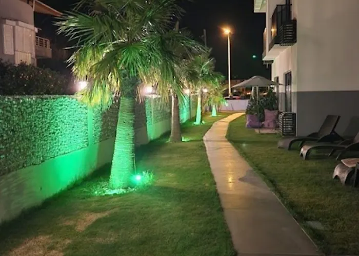 Mira Palace & Ξενοδοχείο